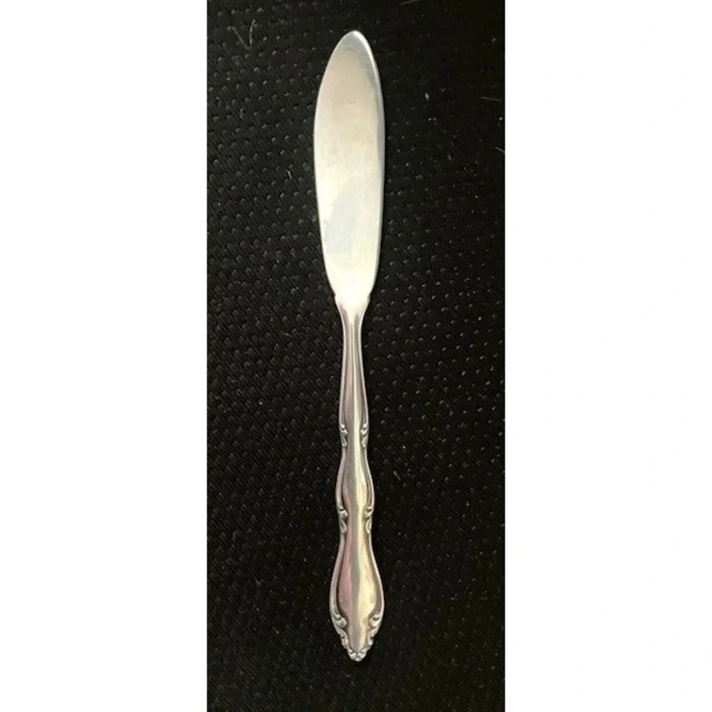 Butter Knife 1847 Rogers Bros ANNIVERSARY Silverware International Stainless